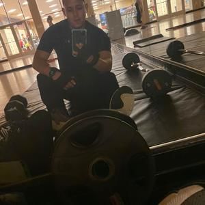 Meet your Posher, Josue